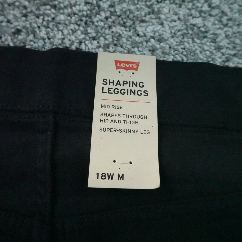 NEW Levis Leggings Womens 18W Black Mid Rise Jean Jegging Pants Skinny Stretch